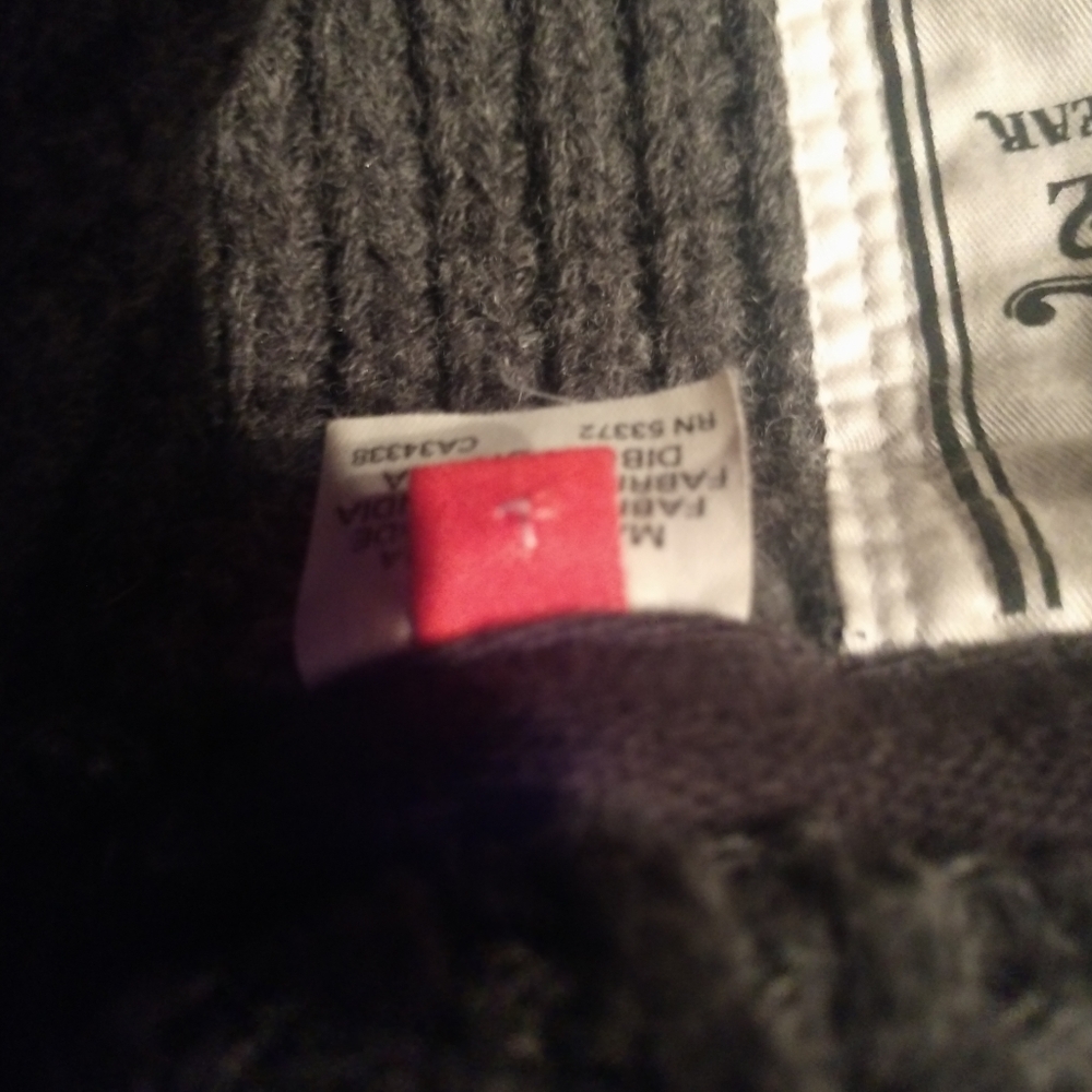๐ may be getting one more... FCUK men's sweater wool blend WARM - Picture 4 of 5